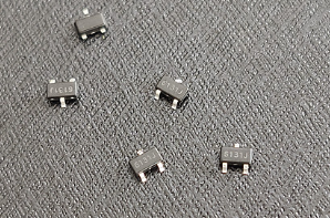 megntek麦歌恩微电子MT6131电表全极霍尔元件开关